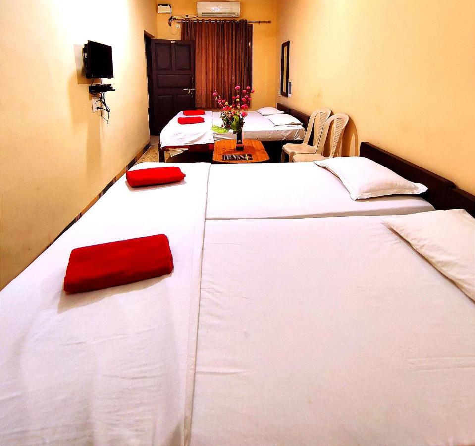 Hotel Mandarin Mapusa Eksteriør bilde
